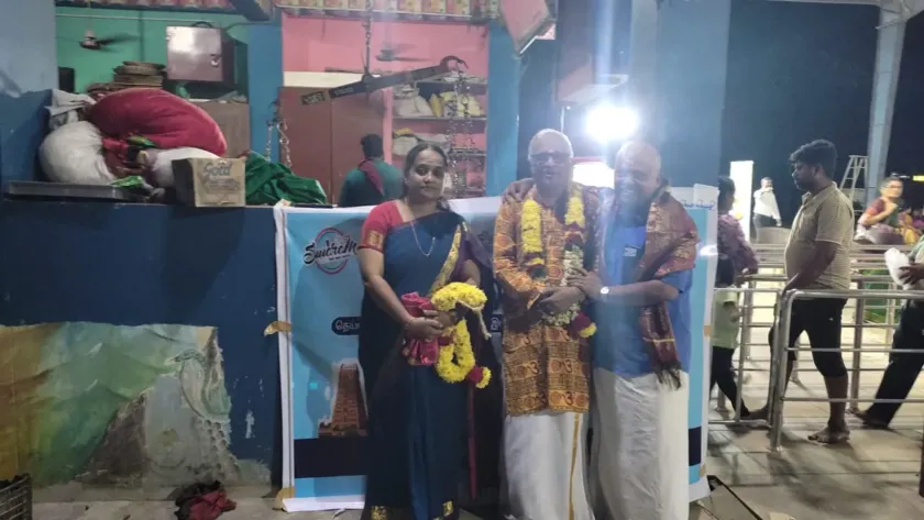 Felicitation with garlands at cultural function